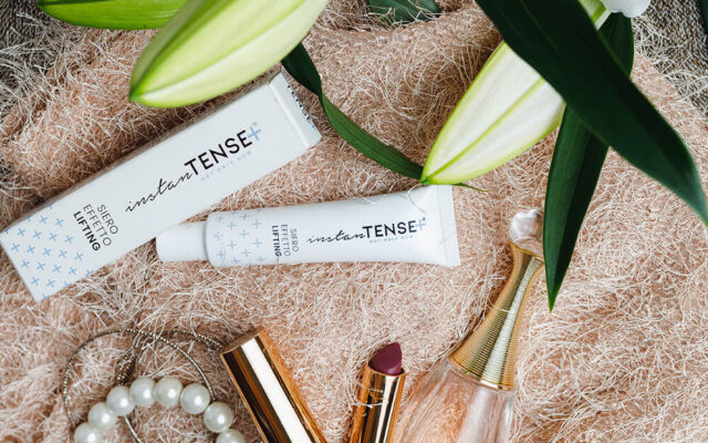 InstanTENSE Plus emelő hatású arcszérum